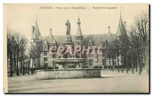 Cartes postales Nevers Place de la Republique