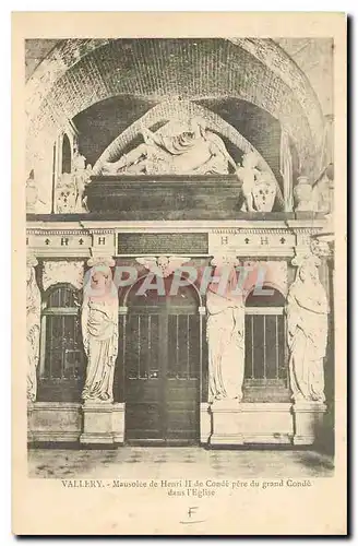 Cartes postales Vallery Mausolee de Henri II de Conde pere du grand Conde dans l'Eglise