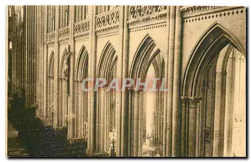 Ansichtskarte AK Cathedrale de Coutances Arcades de la Nef