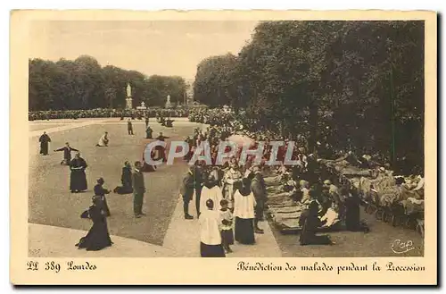 Cartes postales Lourdes Benediction des Malades pendant la Procession