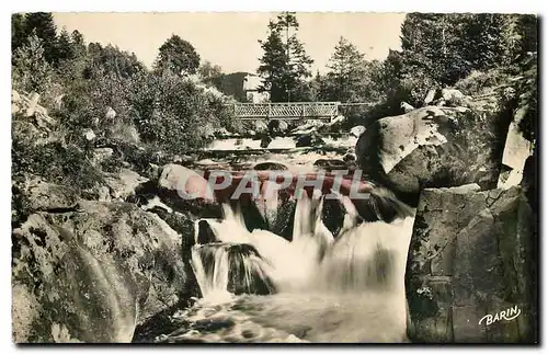 Cartes postales Gerardmer Station climatique le saut des Cuves et le Pont d'Amour