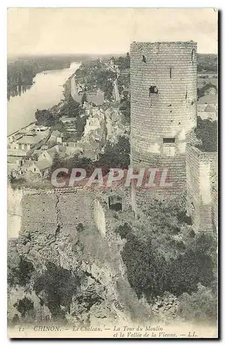 Cartes postales Chinon le Chateau la Tour du Moulin et la Vallee de la Vienne