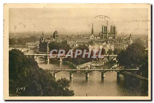 Cartes postales Paris en Flanant la Cite Notre Dame