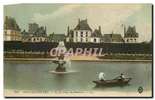 Ansichtskarte AK Fontainebleau le Jet d'eau du Parterre