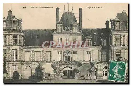 Ansichtskarte AK Palais de Fontainebleau facade du Palais