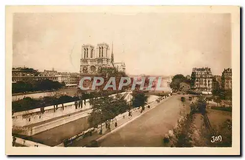 Cartes postales Paris Vue sur le Quai de Montebello Notre Dame