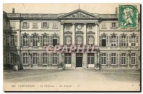 Ansichtskarte AK Compiegne Le Chateau La Facade