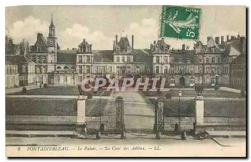 Ansichtskarte AK Fontainebleau Le Palais La Cour des Adieux