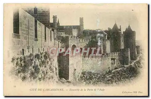 Cartes postales Cite de Carcassonne ensemble de la porte de l'Aude