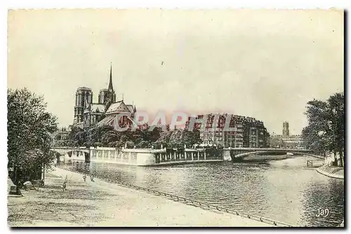 Cartes postales Paris La Seine a la pointe de Notre Dame