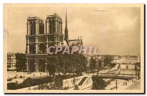 Cartes postales Paris en flanant Notre Dame de Paris vue generale