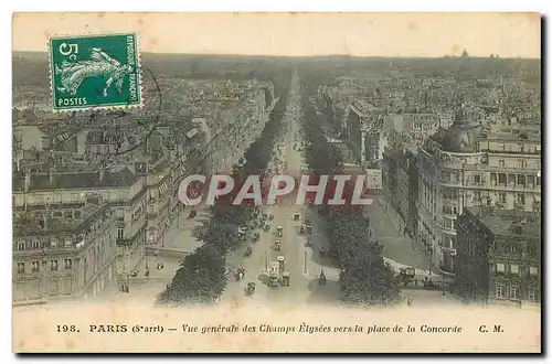 Cartes postales Paris vue generale des Champs Elysees vers la place de la Concorde