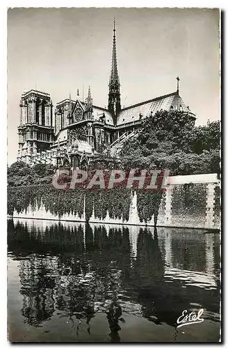 Cartes postales Paris Notre Dame vue au bord de la Seine