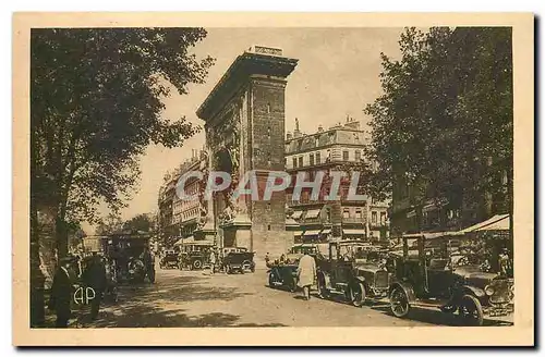 Cartes postales Paris le Boulevard et la Porte St Denis Automobile