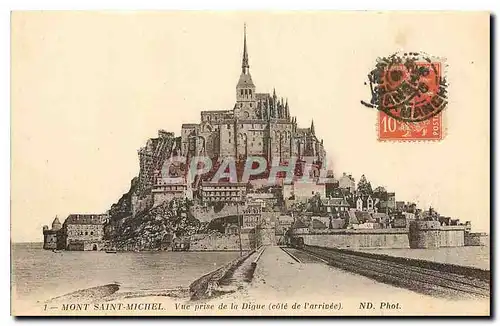 Cartes postales Mont Saint Michel Vue prise de la Digue cote de l'arrivee