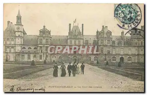 Ansichtskarte AK Fontainebleau La Cour des Adieux