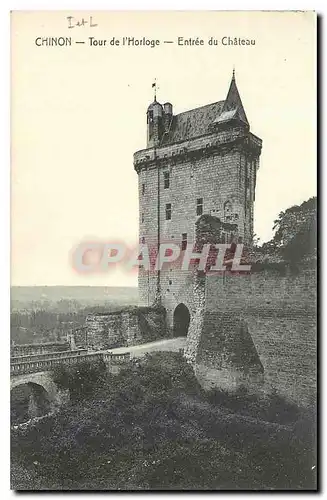 Ansichtskarte AK Chinon tour de l'Horloge entree du chateau