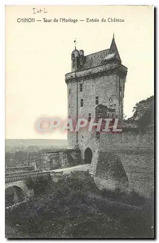 Cartes postales Chinon tour de l'Horloge entree du chateau