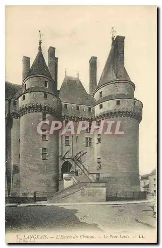 Cartes postales Langeais l'entree du chateau le pont Levis