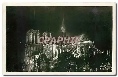 Cartes postales Paris en flanant Notre Dame illuminee