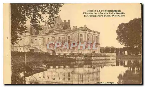 Ansichtskarte AK Palais de Fontainebleau L'Escalier des Fees et la Vieille Comedie