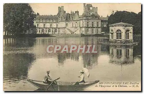 Ansichtskarte AK Fontainebleau Pavillon de l'Empereur et le Chateau