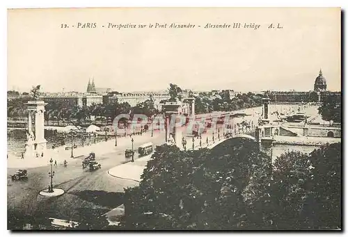 Cartes postales Paris Perspective sur le Pont Alexandre