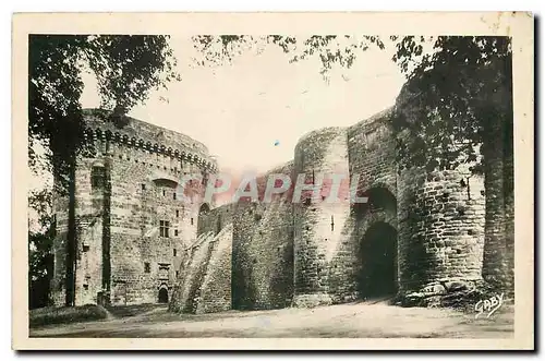 Cartes postales Dinan C du N Chateau de la Duchesse Anne Porte du Guichet