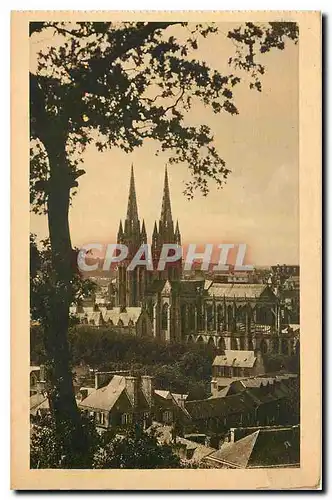 Ansichtskarte AK Quimper la Cathedrale vue du Frugy