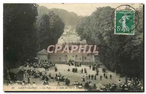 Cartes postales Saint Cloud le Parc l'Allee du Fer a Cheval