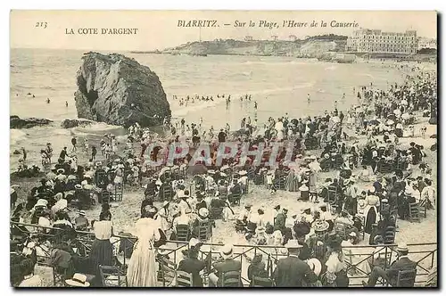 Ansichtskarte AK La Cote d'Argent Biarritz sur la plage l'heure de la Causerie