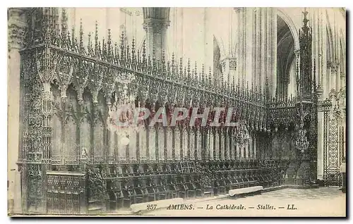 Ansichtskarte AK Amiens La Cathedrale Stalles