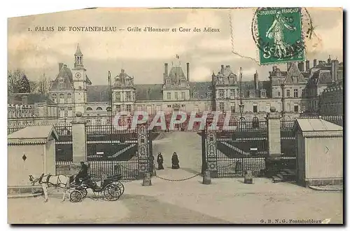 Ansichtskarte AK Palais de Fontainebleau Grille d'Honneur et cour des Adieux