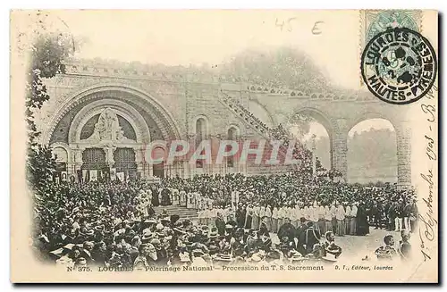 Ansichtskarte AK Lourdes Pelerinage National Procession du T B Sacrement