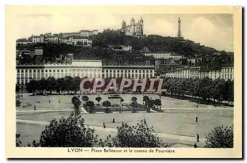 Ansichtskarte AK Lyon Place Bellecour et le coteau de Fourviere