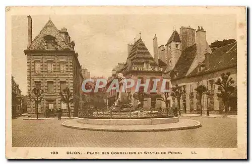 Cartes postales Dijon Place des Cordeliers et Statue de Piron