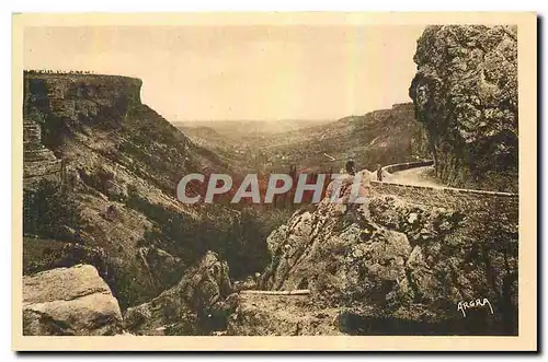 Ansichtskarte AK Environs de Saint Cere Lot Route et Gorges d'Autoire