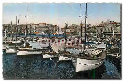 Ansichtskarte AK Marseille Barques dans le Port et le Quai des Belges Bateaux