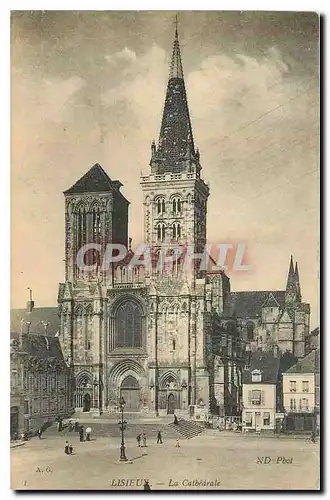 Cartes postales Lisieux La Cathedrale