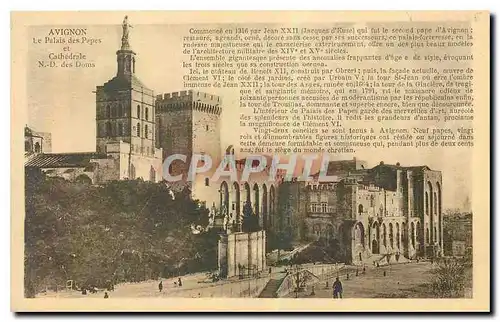 Cartes postales Avignon Le Palais des Papes et Cathedrale N D des Doms