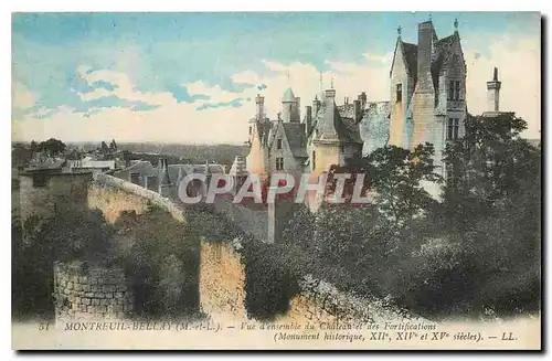 Ansichtskarte AK Montreuil Bellay M et L Vue d'Ensemble du Chateau et des Fortifications Monument historique