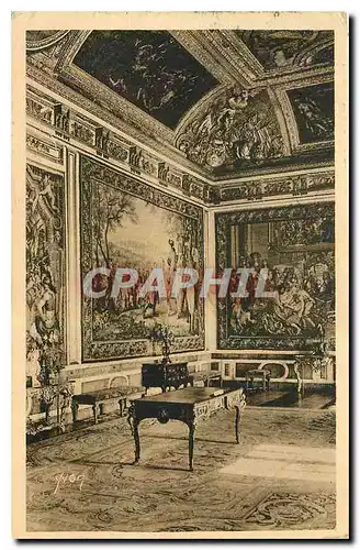 Cartes postales Splendeurs et Charmes de Versailles Table de la Signature du Traite de Paix