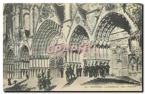 Cartes postales Bourges la Cathedrale les 5 Portails