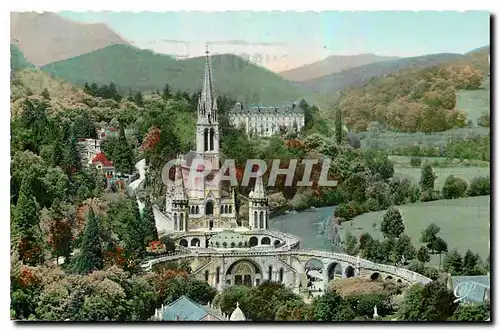 Cartes postales Lourdes la Basilique