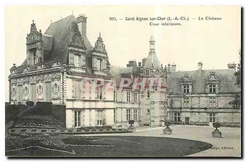 Cartes postales Saint Aignan sur Cher L et Ch le chateau cour interieure