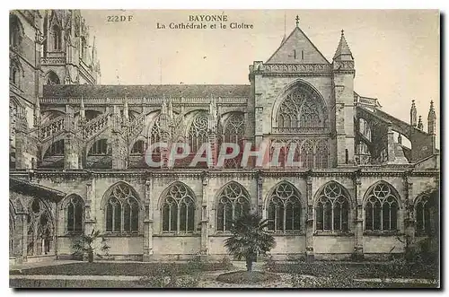 Cartes postales Bayonne la Cathedrale et le Cloitre