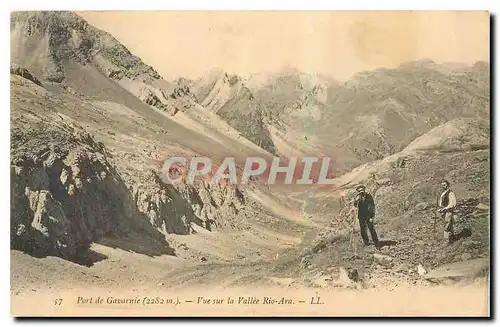 Cartes postales Port de Gavarnie vue sur la Vallee Rio Ara