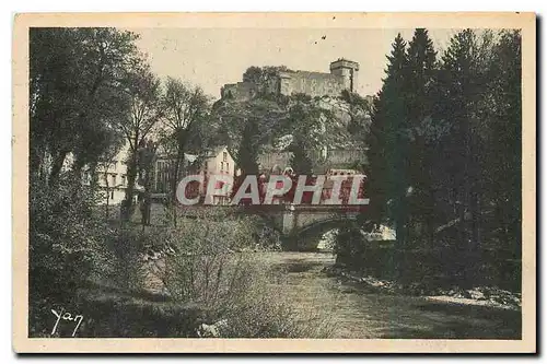 Cartes postales Lourdes le Chateau fort et le Gave