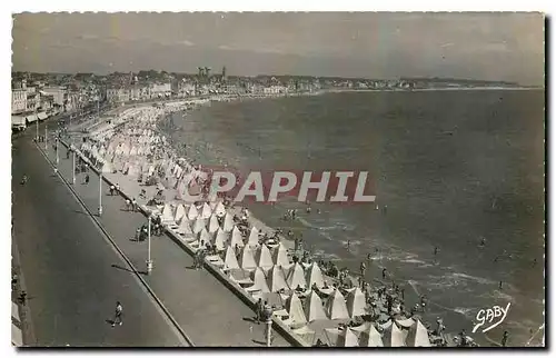 Cartes postales moderne Les Sables d'Olonne Vendee vue generale de la Plage