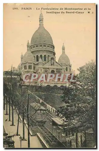 Cartes postales Paris Le Funiculaire de Montmartre et la basilique du Sacre Coeur